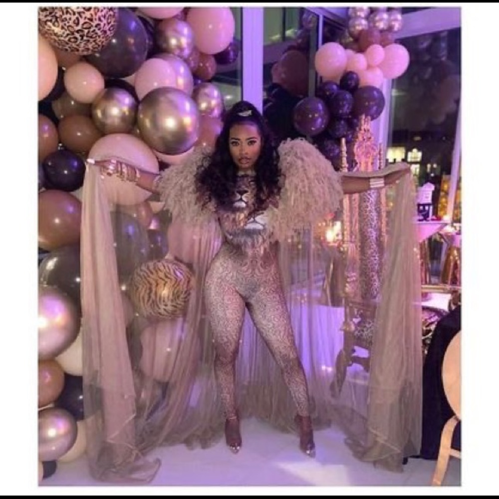 Lion Queen Halloween Costume